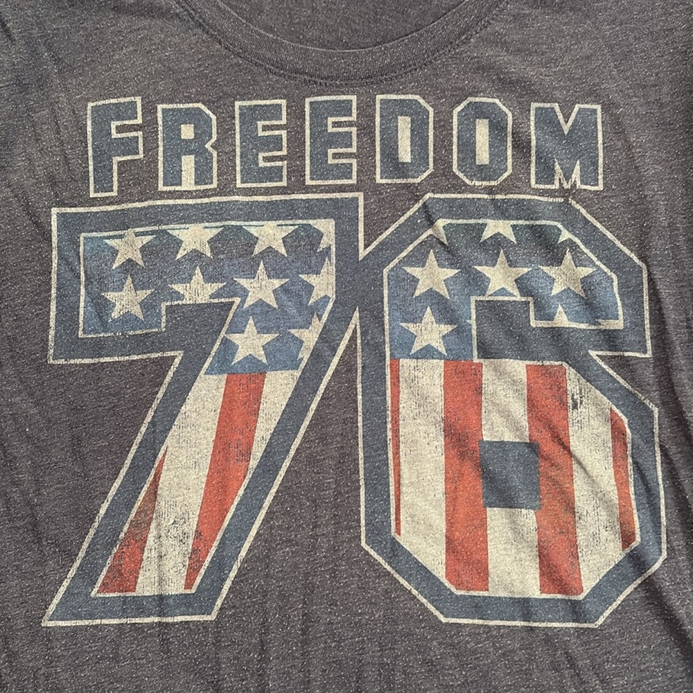 L.O.L. Vintage blue Graphic Short Sleeve T-Shirt - Picture 3 of 6
